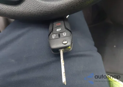 2024 Ford Transit-250 z USA, uszkodzony, nr VIN 1FTBR1C82RKB46181